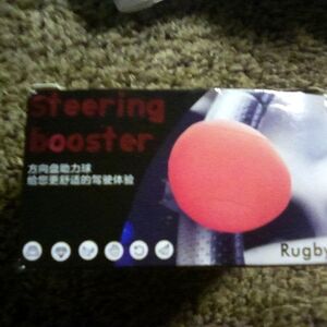 Steering wheel booster